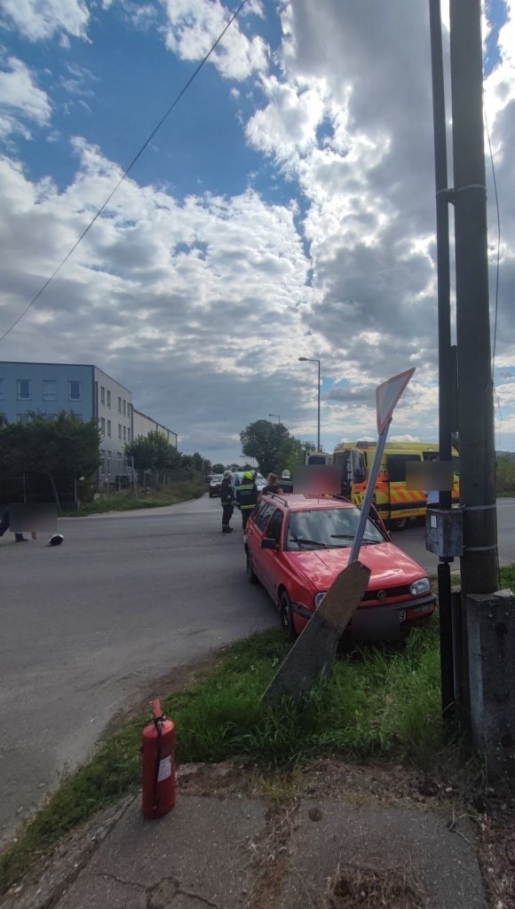 Baleset történt tegnap délután Szentendrén